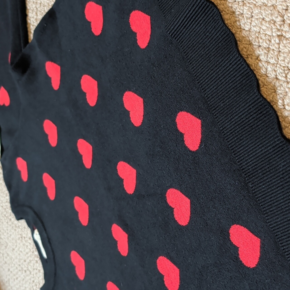 Black Sweater With Red Hearts Marled Crew Neck Long Sleeve Queen Of Hearts - Picture 8 of 8